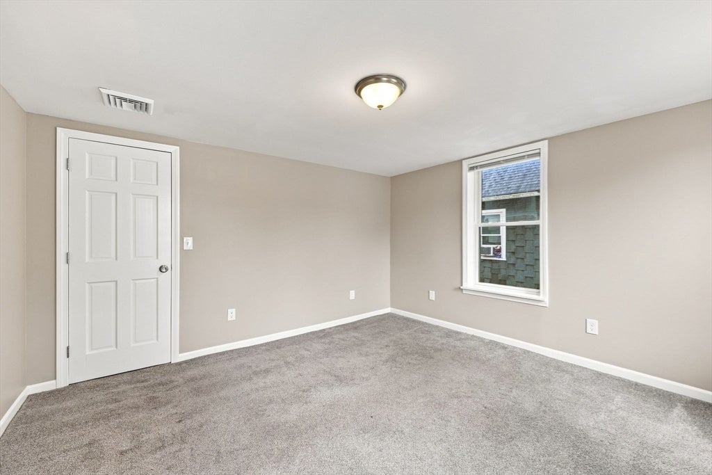 5 Princeton St, Westfield, MA, 5 Princeton St, Westfield, MA Photo #17