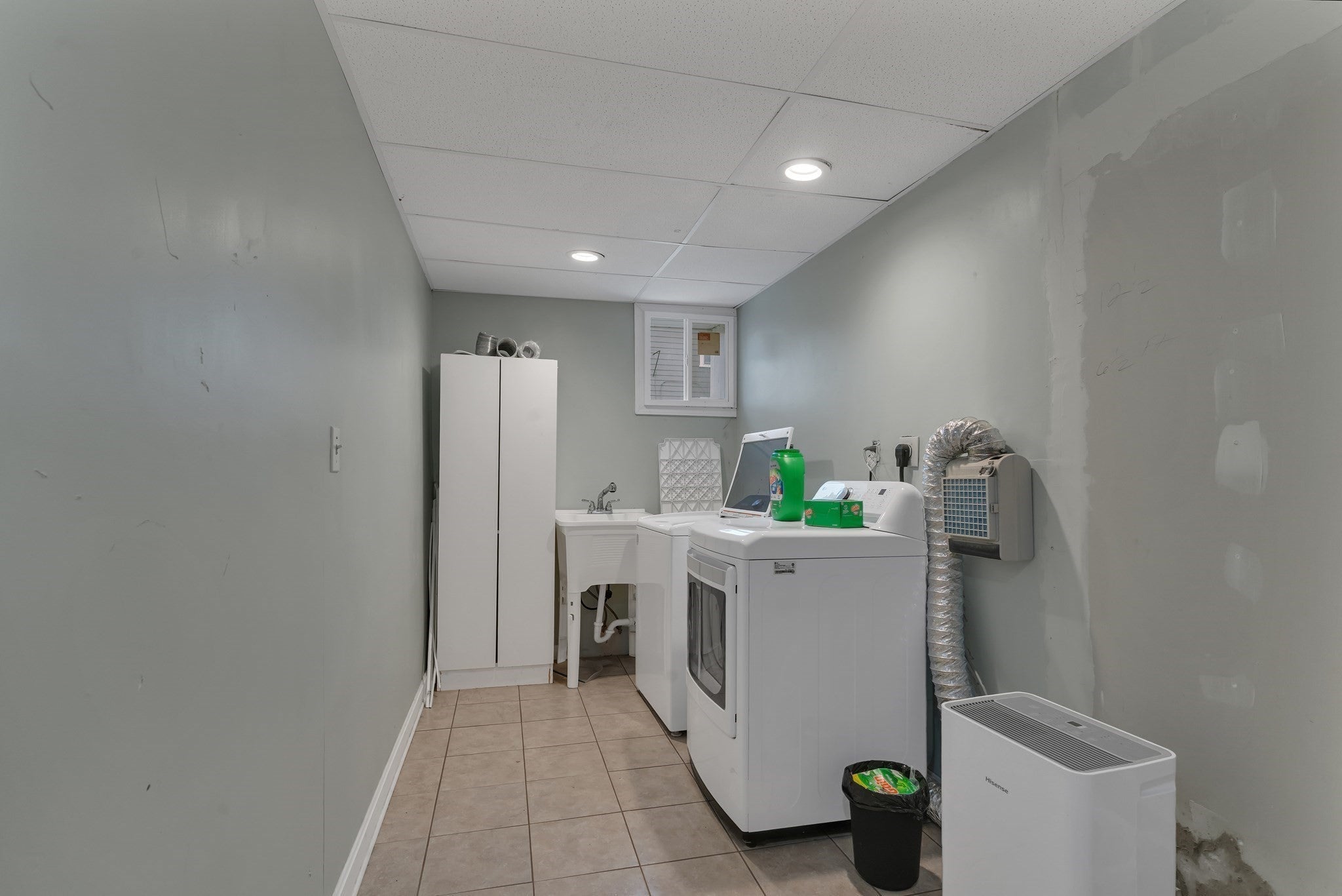 204 Talcott St, Woonsocket, RI Photo #37
