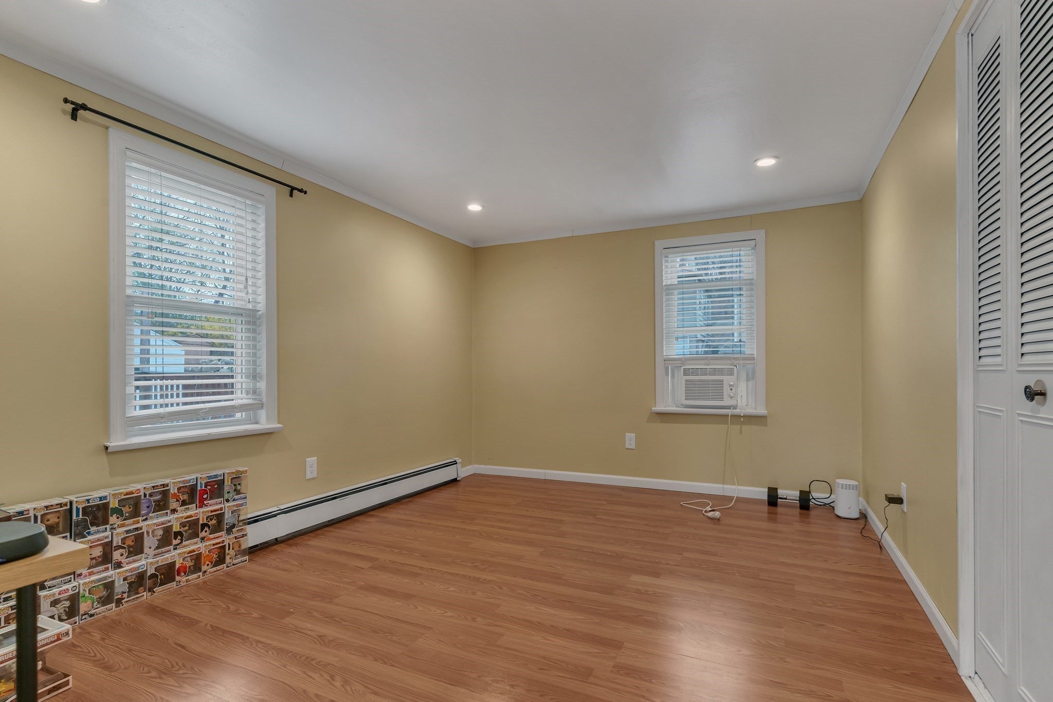 204 Talcott St, Woonsocket, RI Photo #27