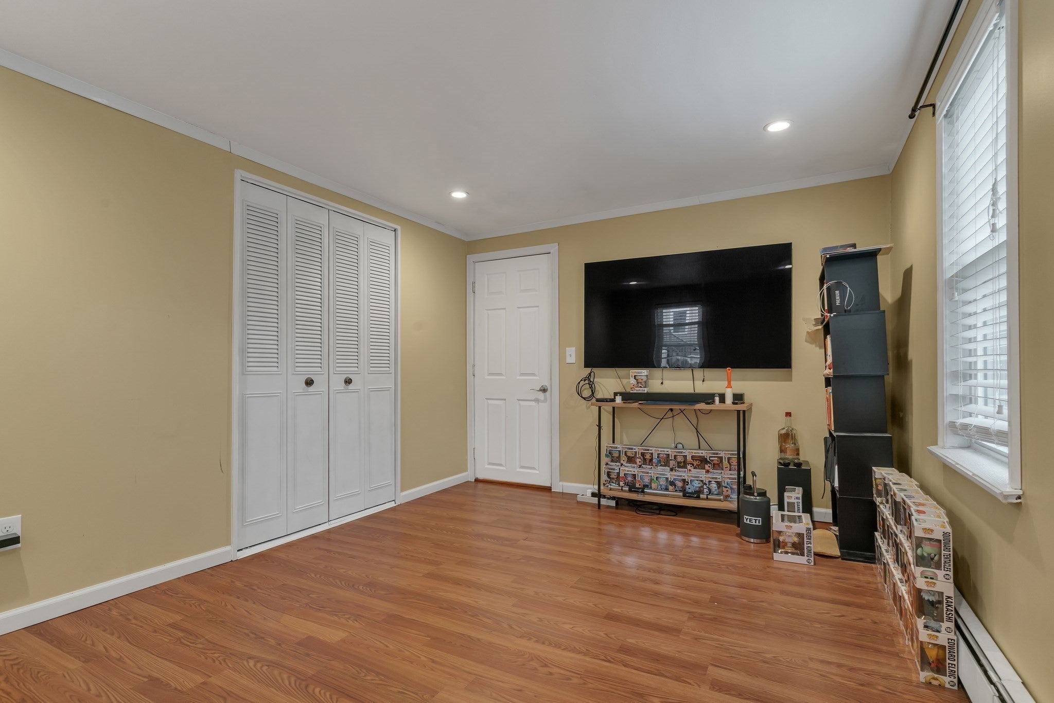 204 Talcott St, Woonsocket, RI Photo #28