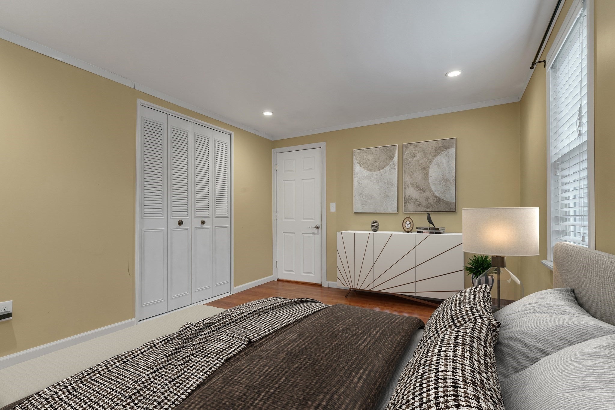 204 Talcott St, Woonsocket, RI Photo #9