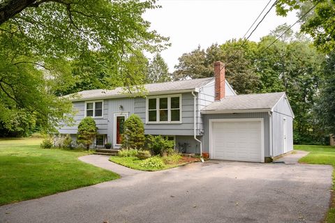 86 Winter St Hanover MA 02339