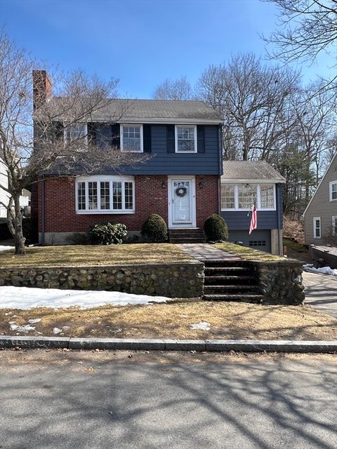 37 Clinton Rd Melrose MA 02176