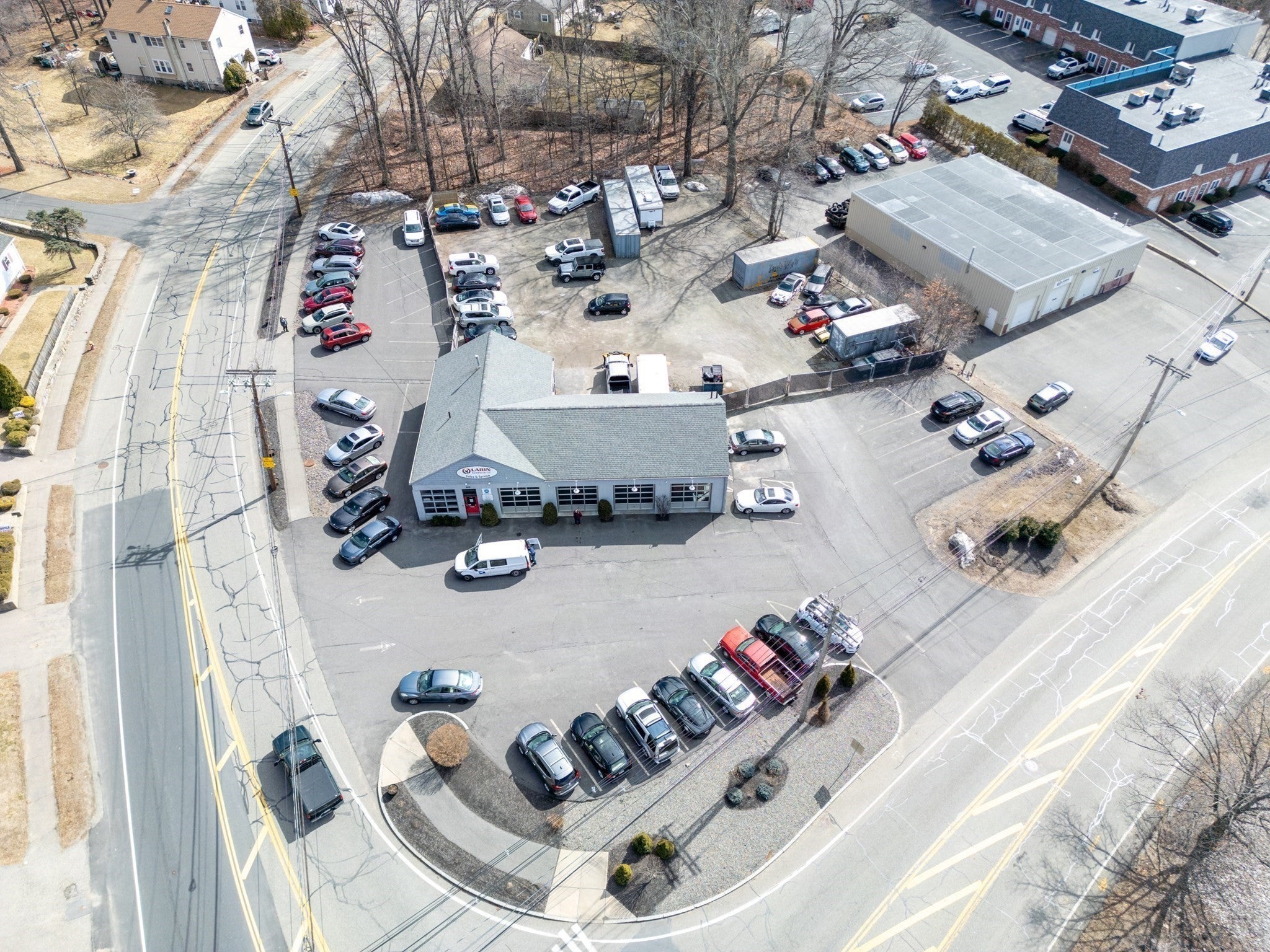 900 Pleasant Street