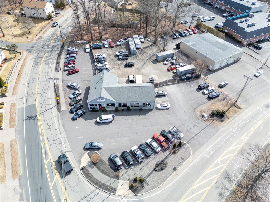 900 Pleasant Street