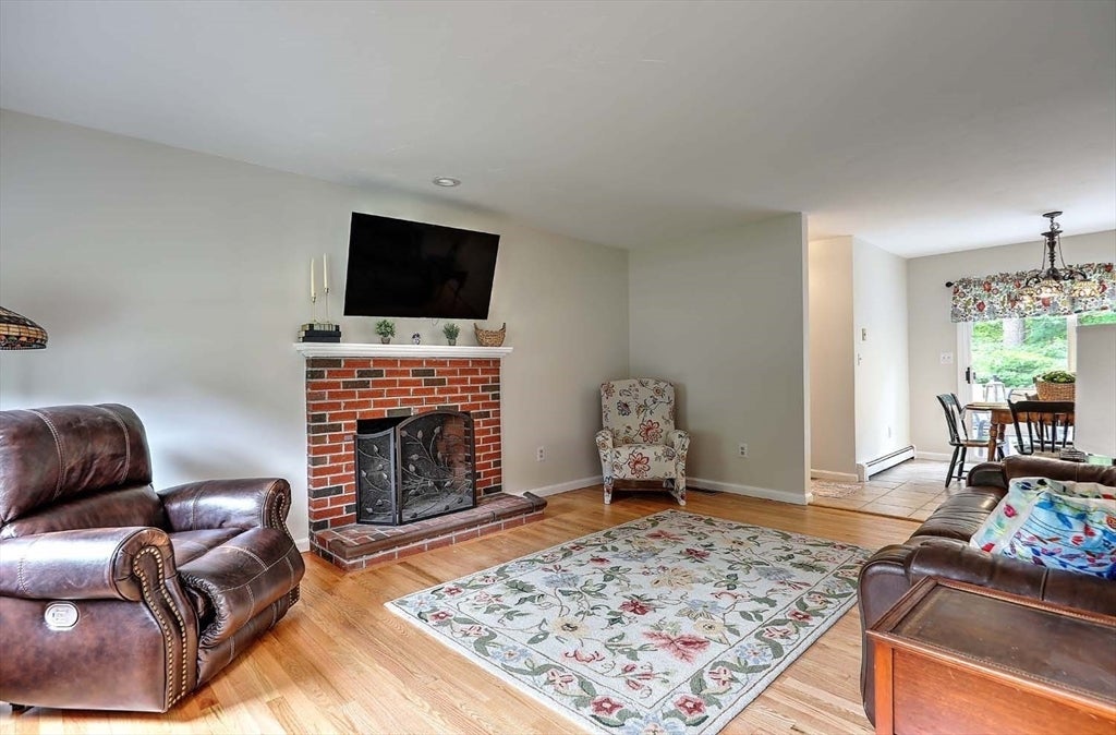 1 Greenwood Dr, Millis, MA, 1 Greenwood Dr, Millis, MA Photo #17