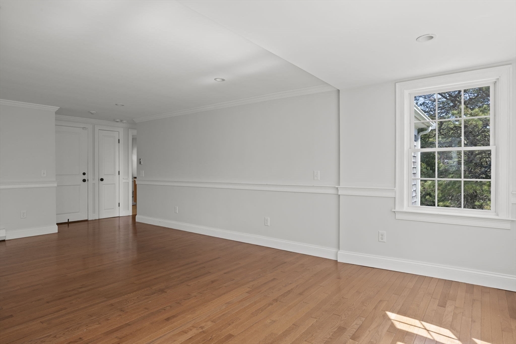 Chatham, Massachusetts 02633, United States, 1 Bedroom Bedrooms, ,1 BathroomBathrooms,Residential,Active,106316