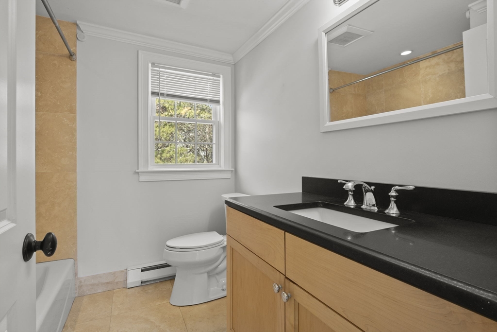 Chatham, Massachusetts 02633, United States, 1 Bedroom Bedrooms, ,1 BathroomBathrooms,Residential,Active,106316