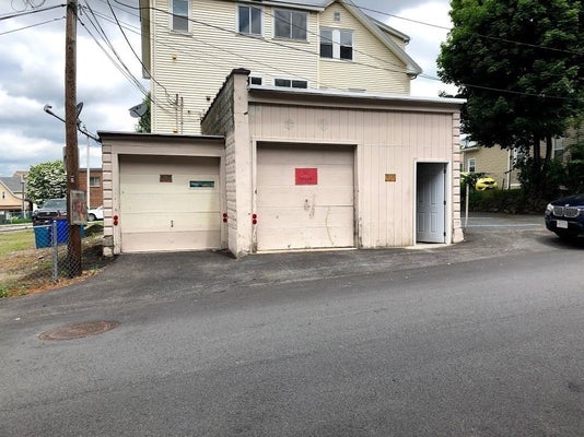 45 RICHLAND ST # G, WORCESTER, MA 01610 - Image 5e16e7398d3da05a7cc0e917d4ebee6a/3058395712