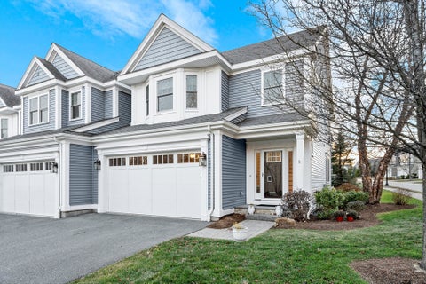 Photo of 1 Green Ln #1, Framingham, MA 01701 (MLS # 73538573)