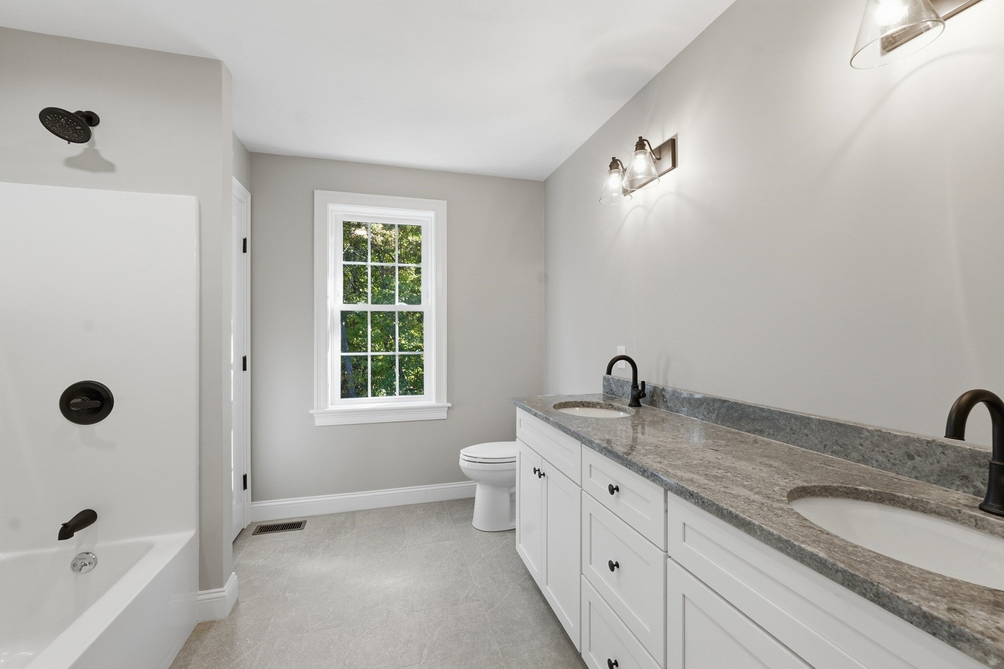 126 Townsend Harbor Rd, Lunenburg, MA, 126 Townsend Harbor Rd, Lunenburg, MA Photo #26
