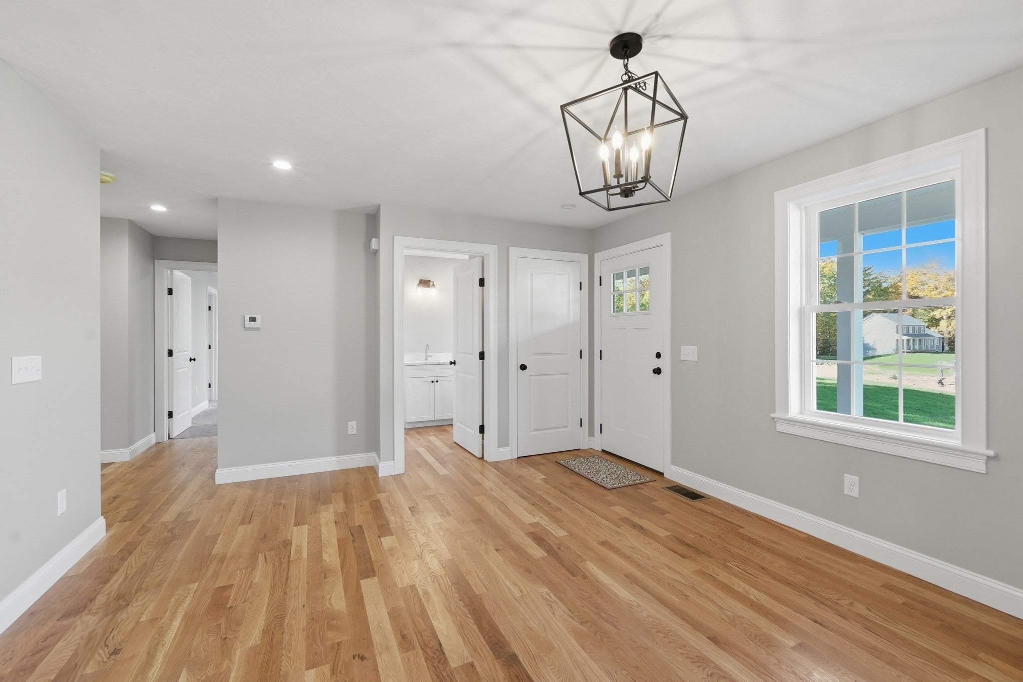126 Townsend Harbor Rd, Lunenburg, MA, 126 Townsend Harbor Rd, Lunenburg, MA Photo #7