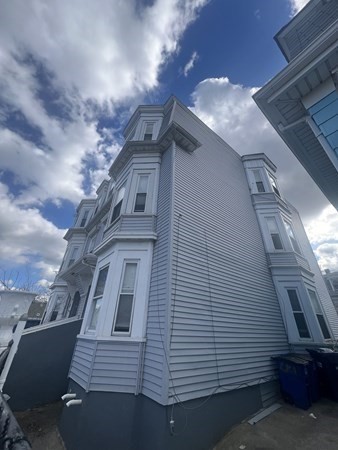 121 George Street