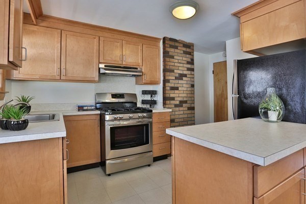 15 Trull St. 15