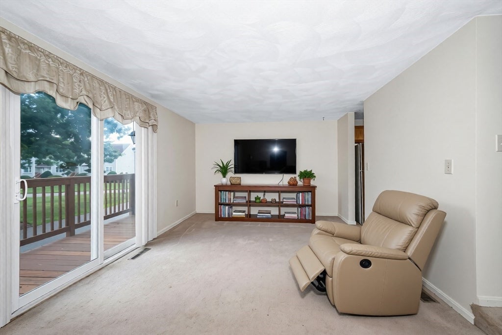 23 Patrick Rd #23, Tewksbury, MA, 23 Patrick Rd #23, Tewksbury, MA Photo #7