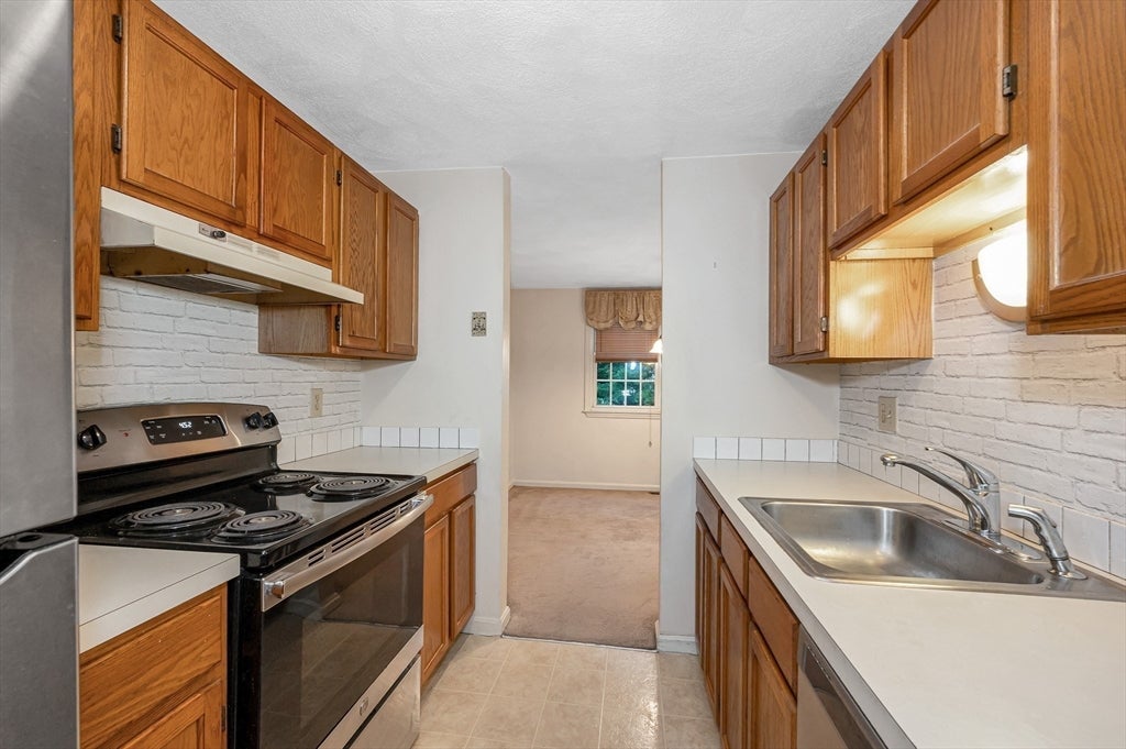 23 Patrick Rd #23, Tewksbury, MA, 23 Patrick Rd #23, Tewksbury, MA Photo #12