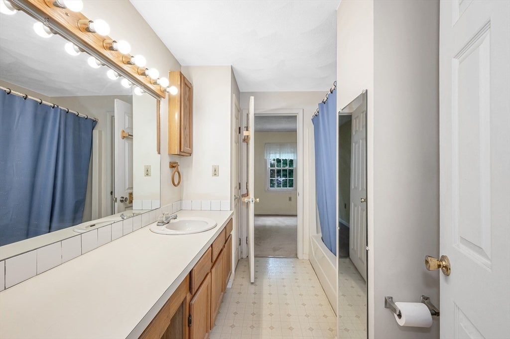 23 Patrick Rd #23, Tewksbury, MA, 23 Patrick Rd #23, Tewksbury, MA Photo #21