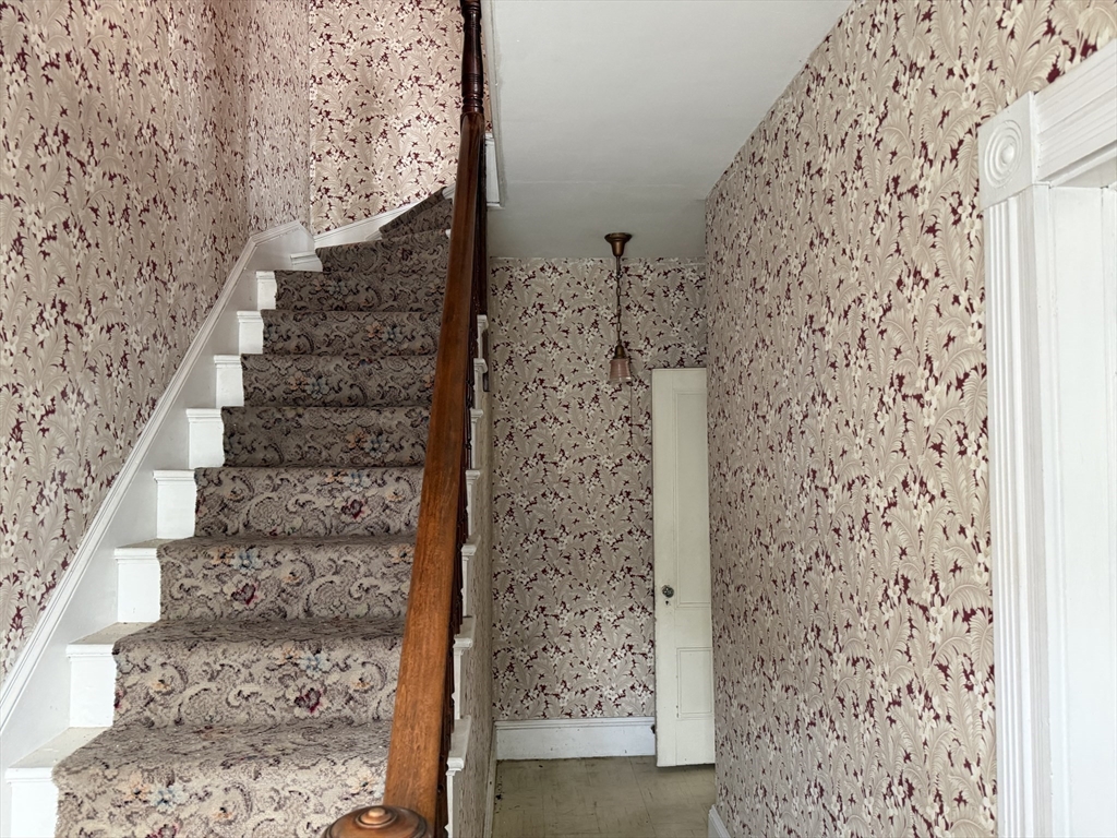 55 Pilling Street, Haverhill, MA Photo #12