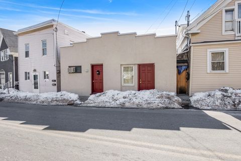 Photo of 139A Prospect St, Gloucester, MA 01930 (MLS # 73483916)