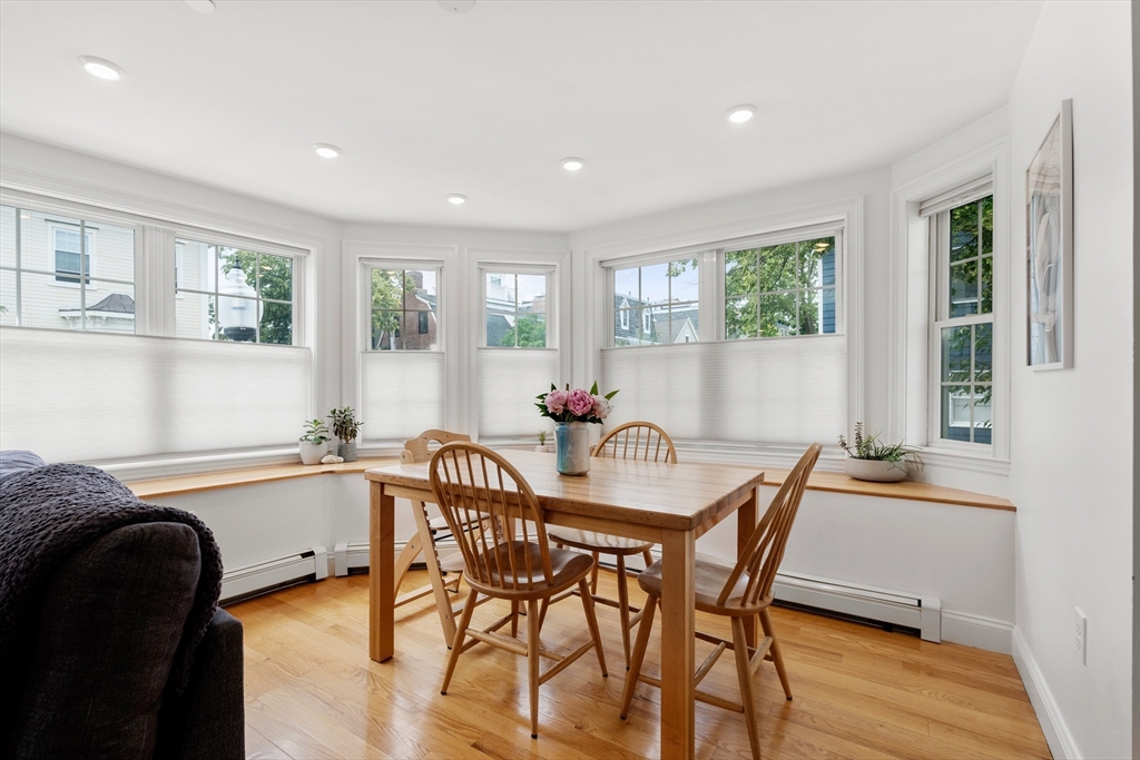 235 Bunker Hill St 235
