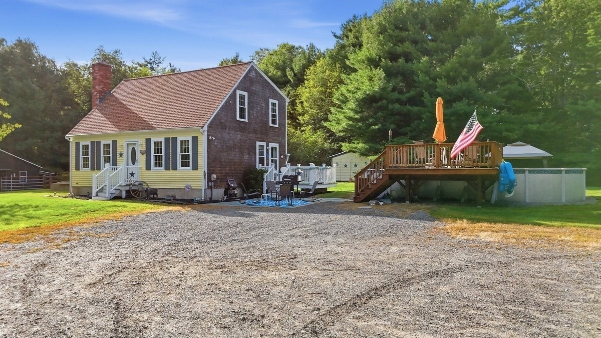 40 Forest Street, Carver, MA, 40 Forest Street, Carver, MA Photo #8