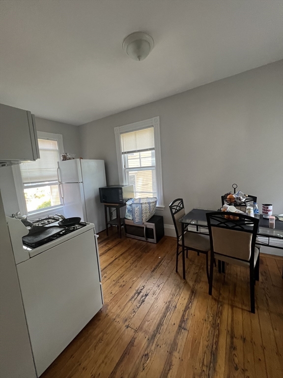 91 Tudor St