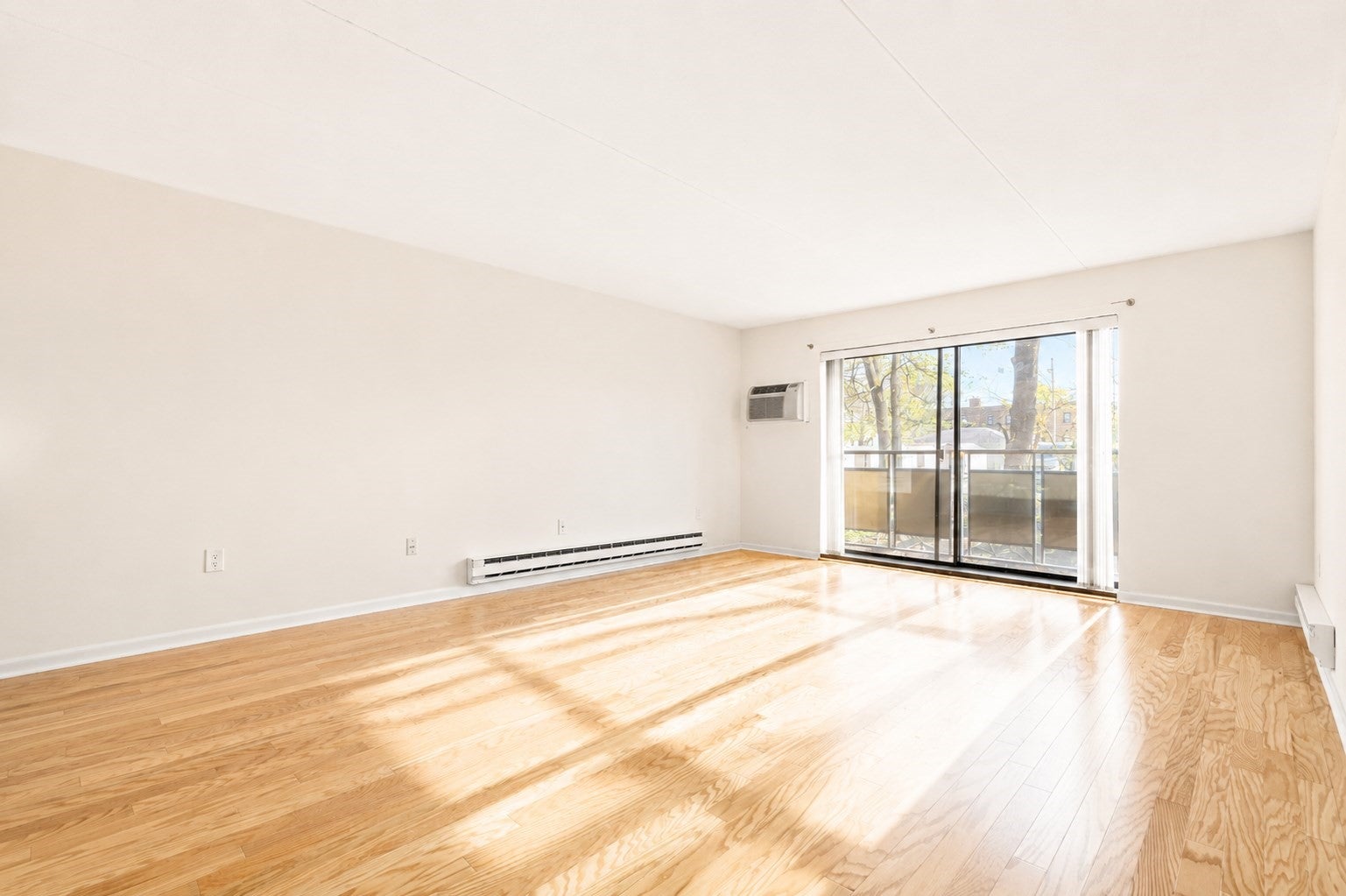 100 Lexington Street B8