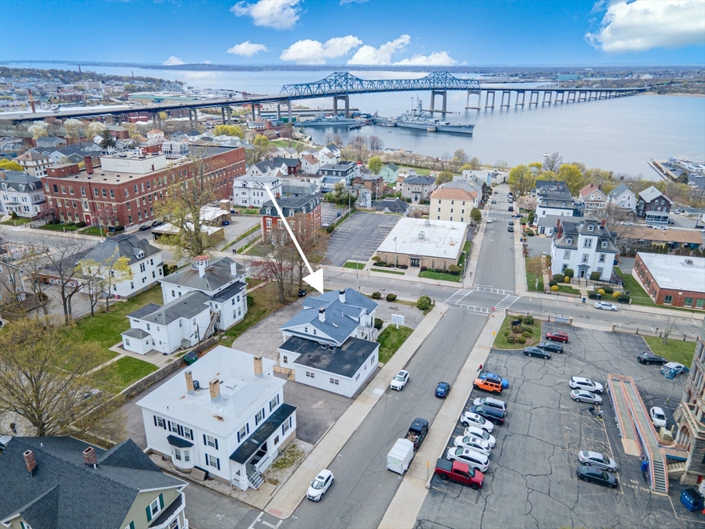 399 N Main St