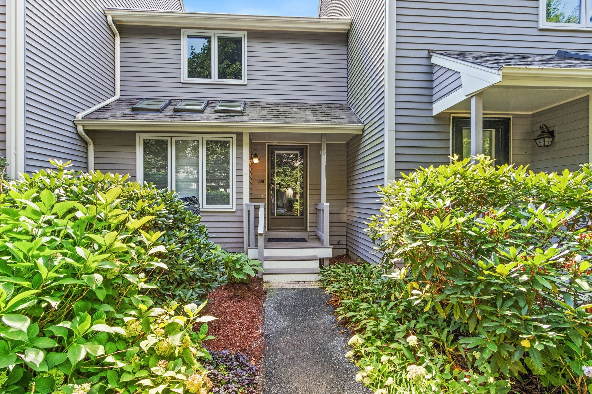 608 Maple Brook Rd #608, Bellingham, MA, 608 Maple Brook Rd #608, Bellingham, MA Photo #2