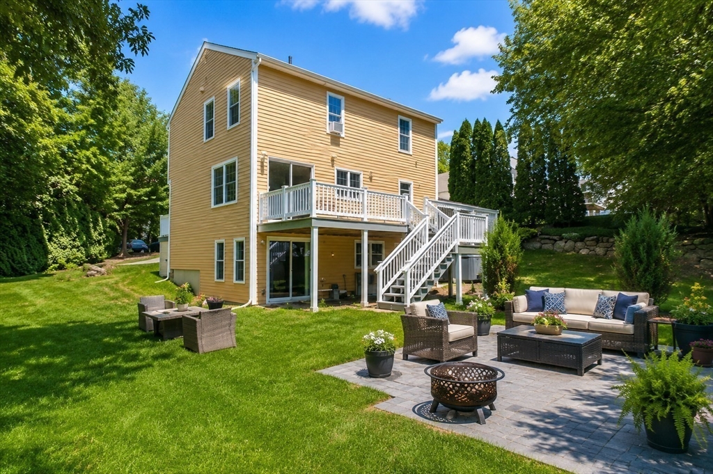 2 Mayflower Circle