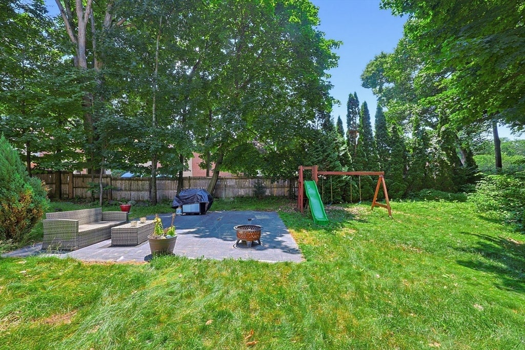 2 Mayflower Circle
