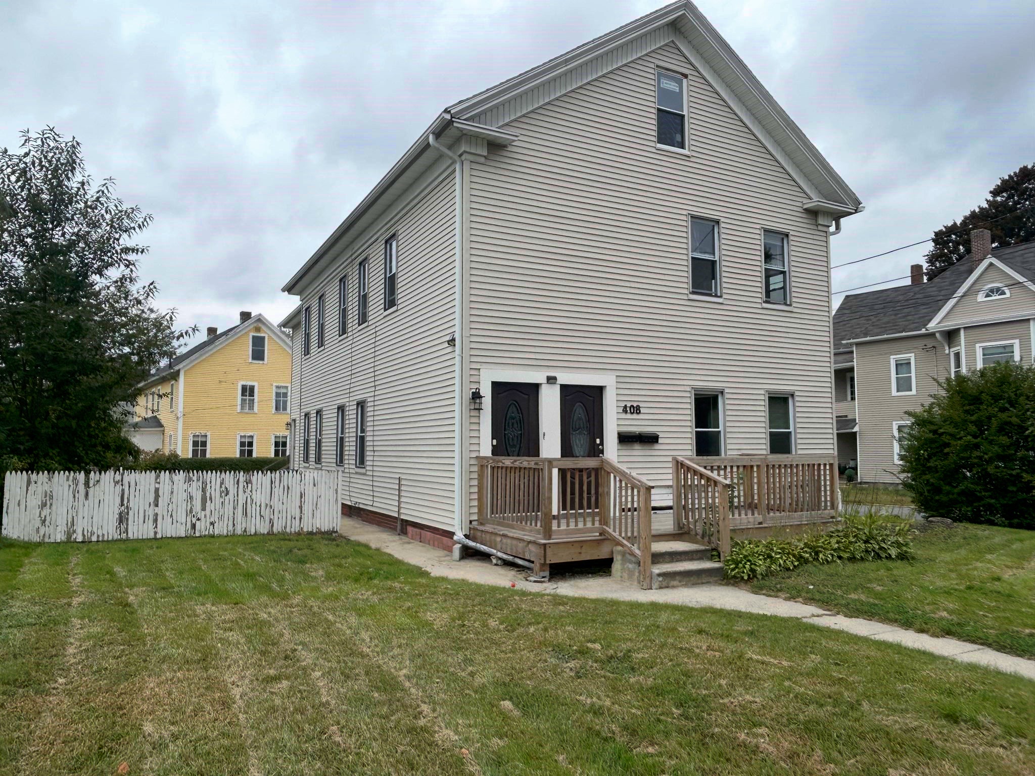 408 School Street, Webster, MA, 408 School Street, Webster, MA Photo #2