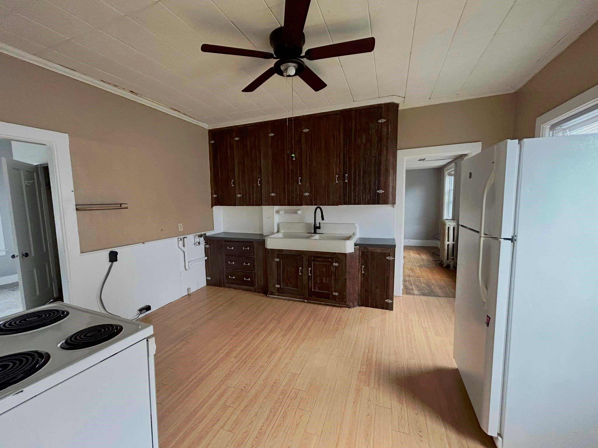 408 School Street, Webster, MA, 408 School Street, Webster, MA Photo #15