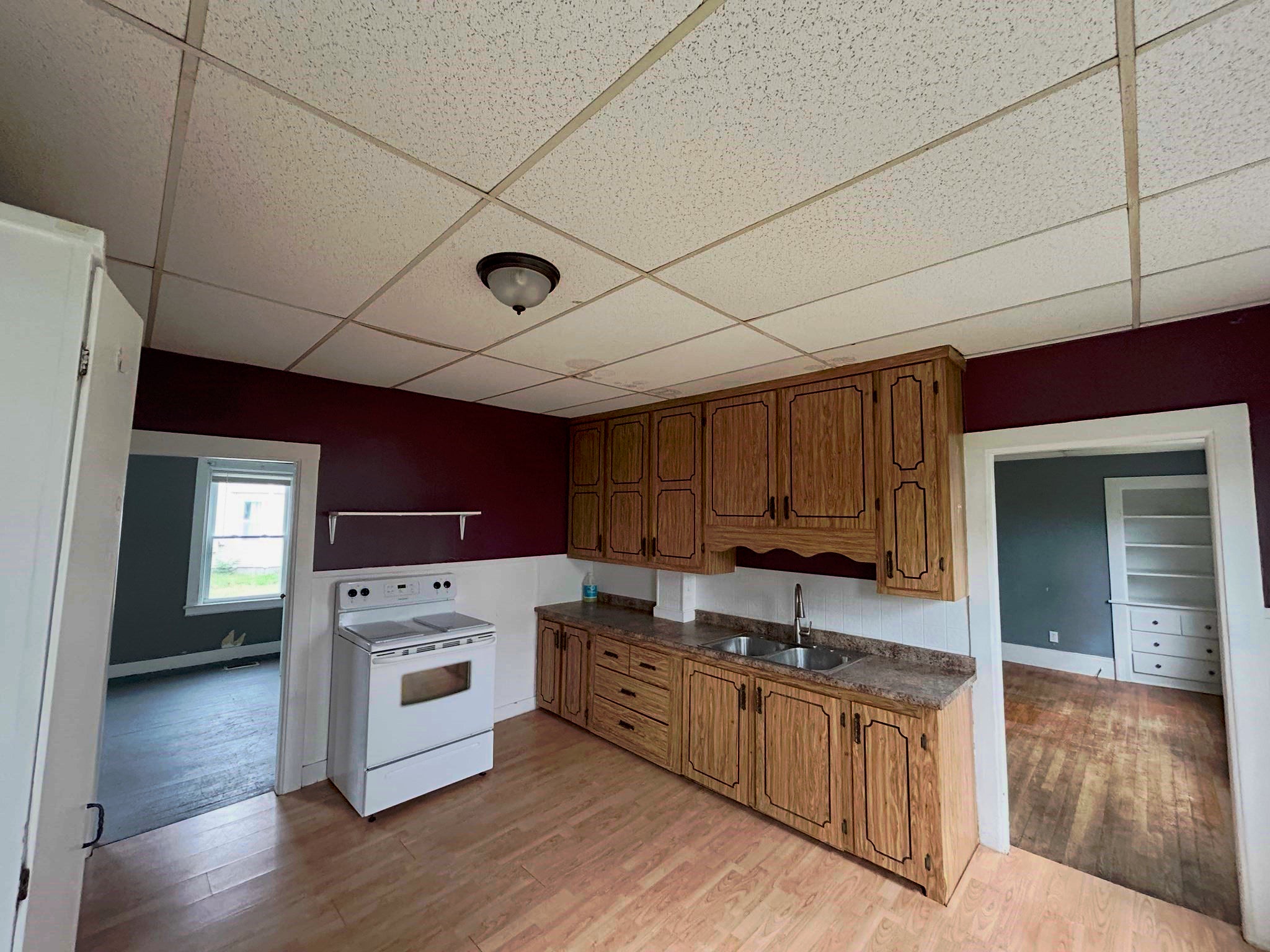 408 School Street, Webster, MA, 408 School Street, Webster, MA Photo #5