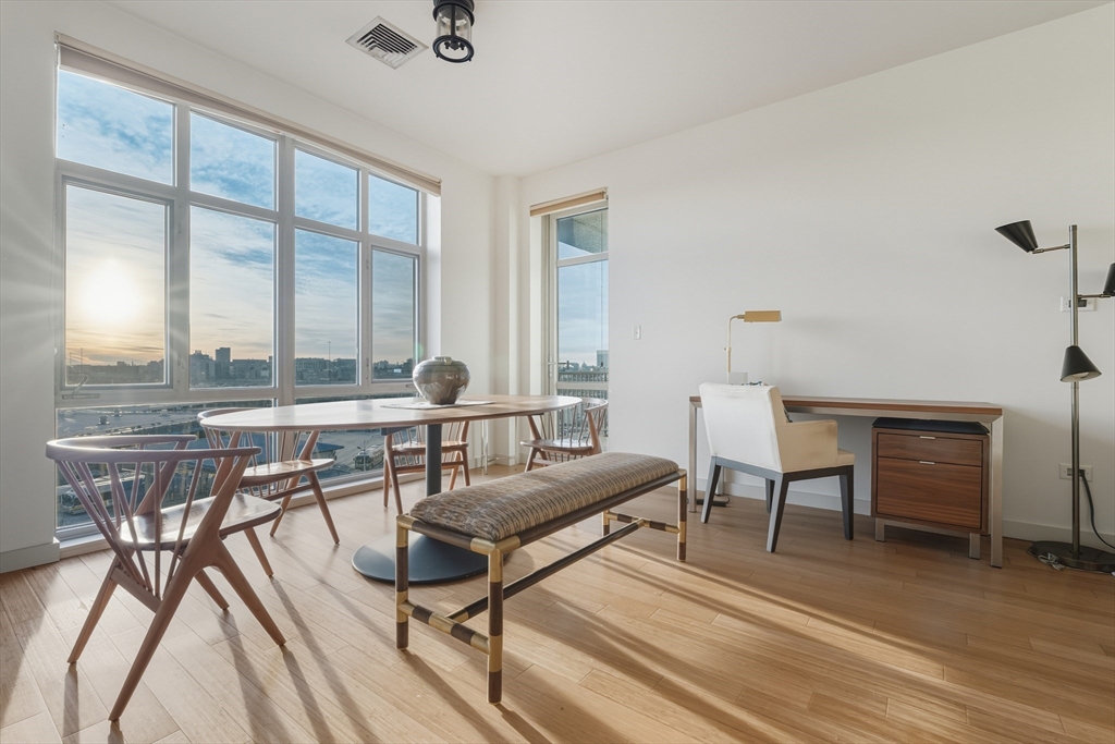 150 Dorchester Ave 607