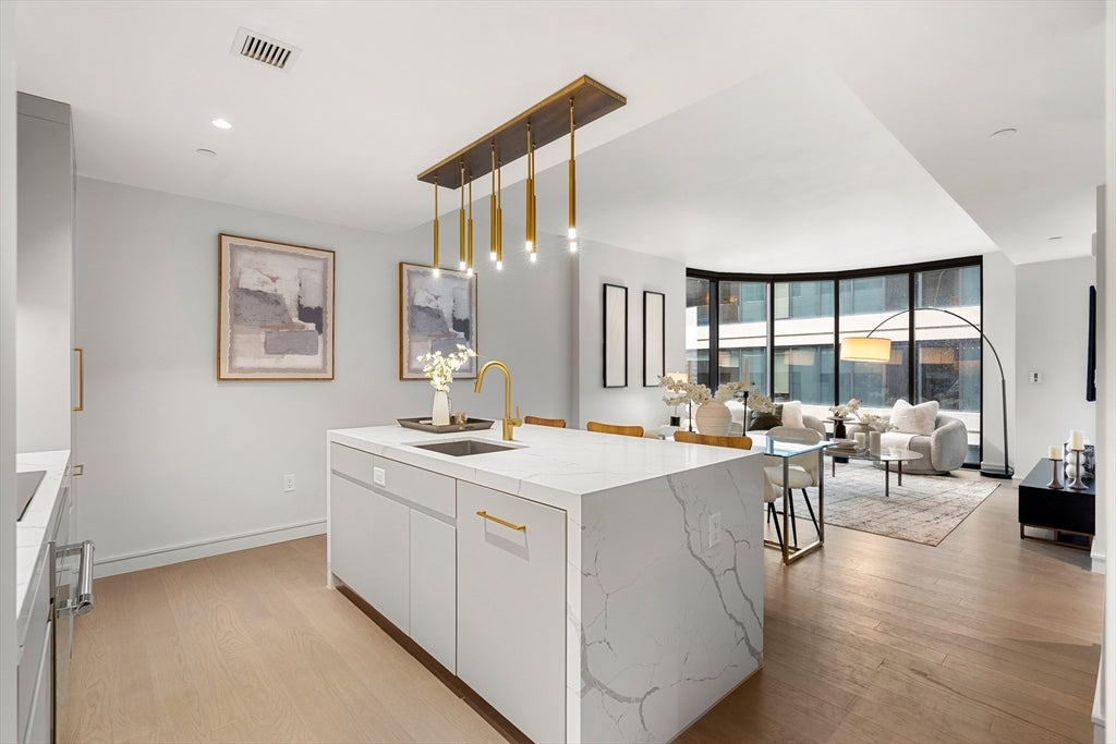 55 Lagrange St #1901, Boston, MA, 55 Lagrange St #1901, Boston, MA Photo #1