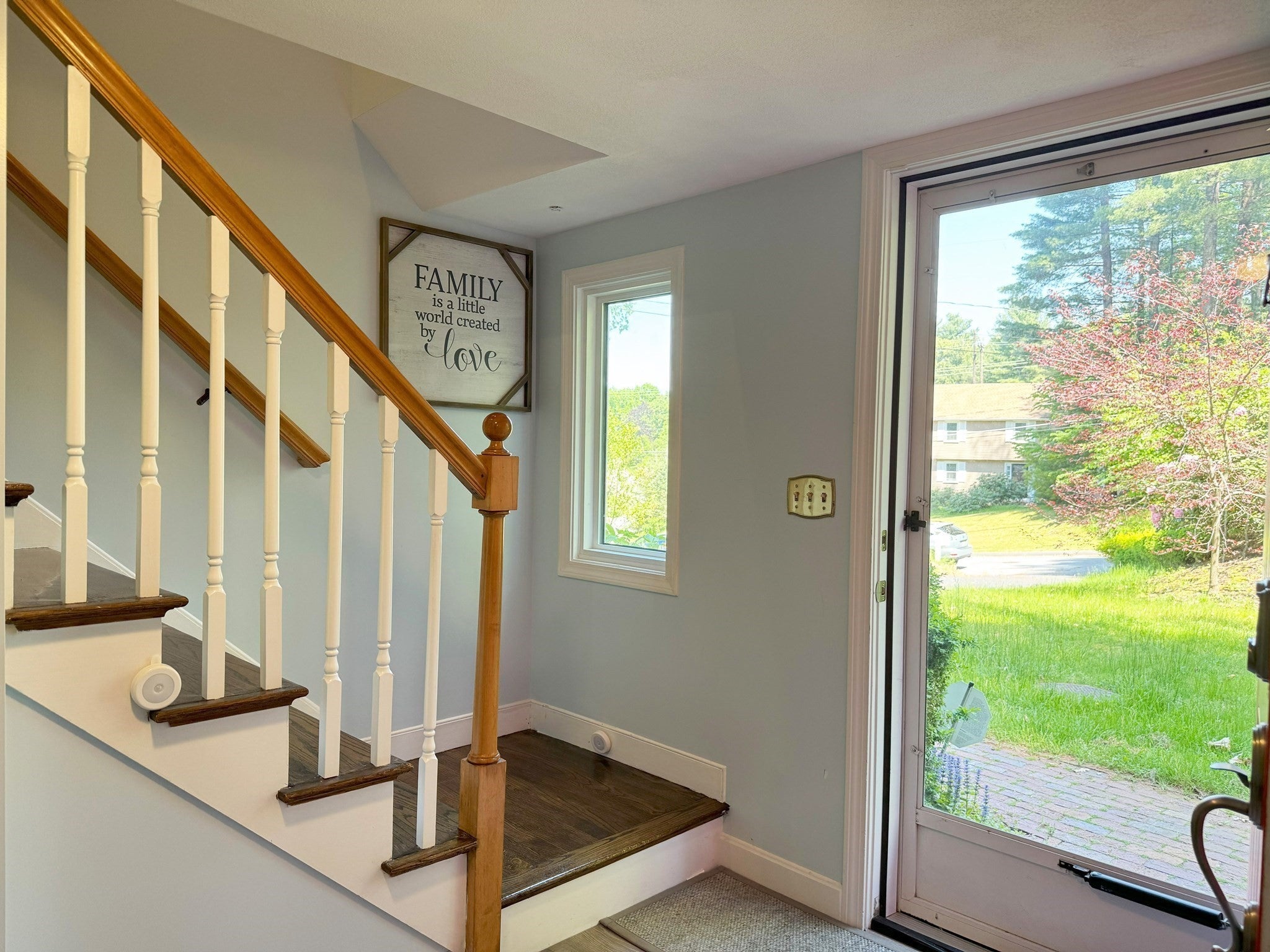 10 Meadowview Rd