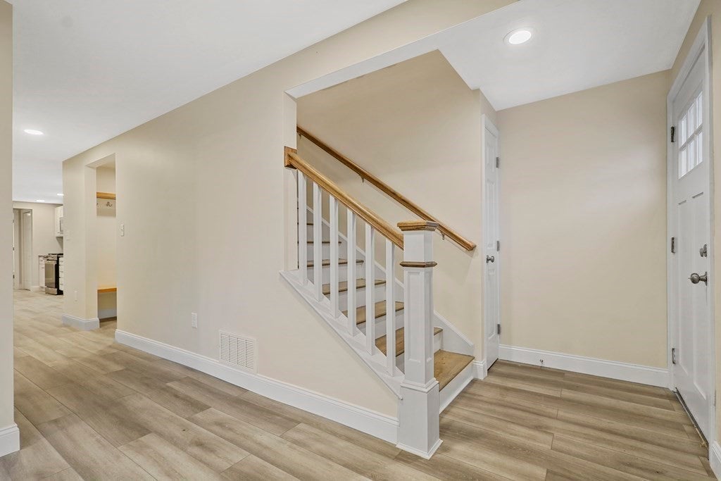 6 Dale St #6, Franklin, MA, 6 Dale St #6, Franklin, MA Photo #10