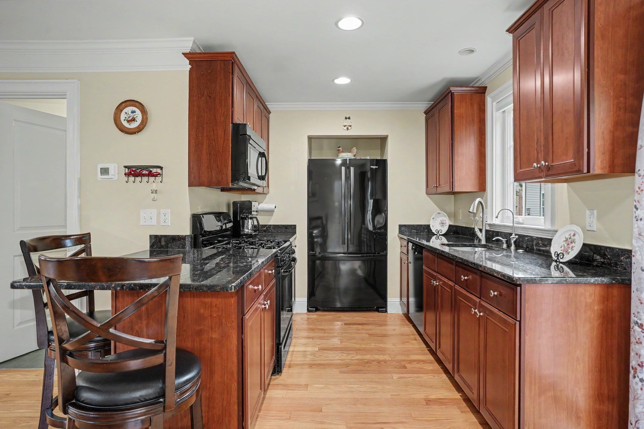 4 N Pleasant St #4, Natick, MA, 4 N Pleasant St #4, Natick, MA Photo #11
