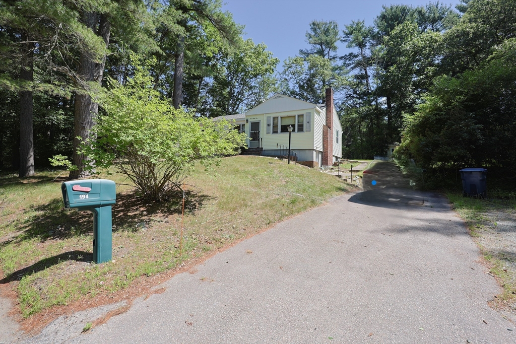 194 Indian Ln