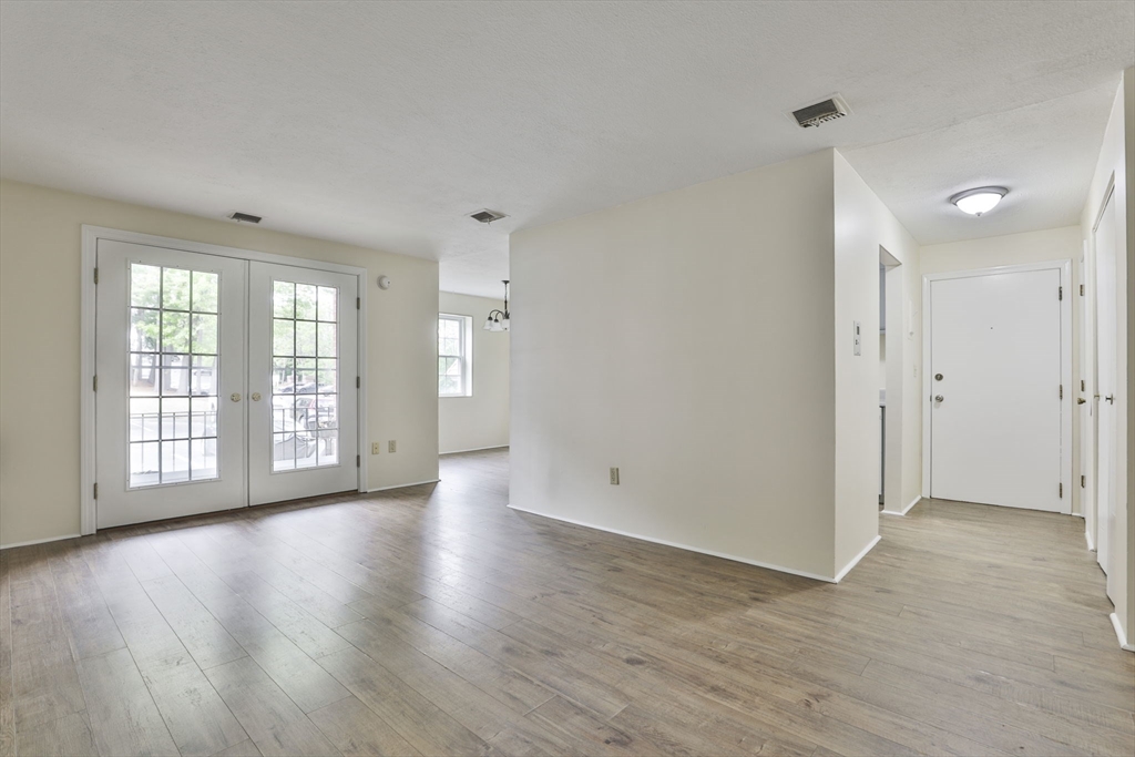 1 Louisburg Sq 5