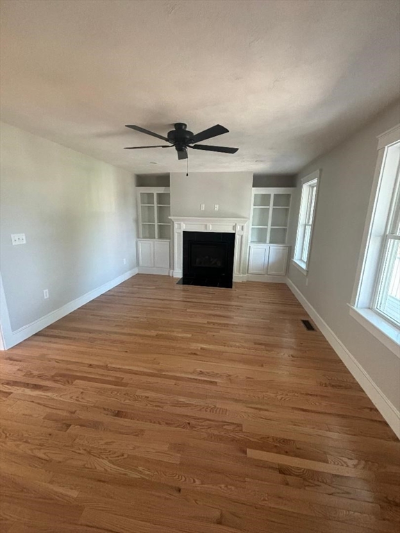 261 Pleasant Street 4