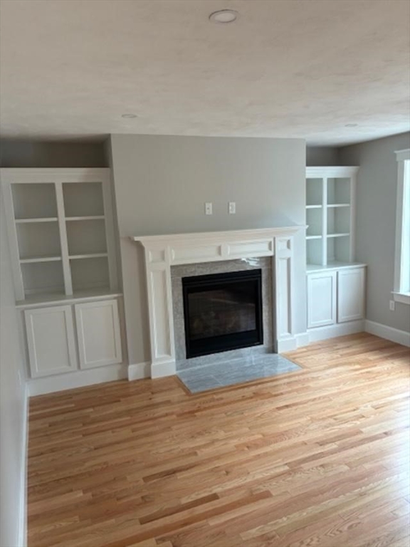 261 Pleasant Street 4