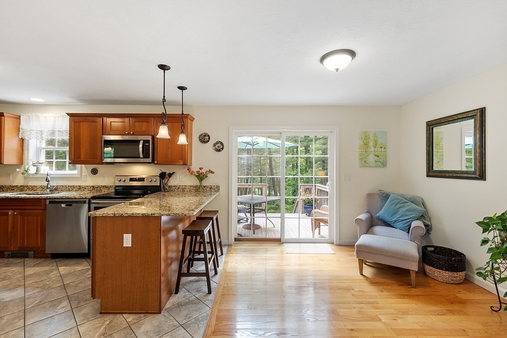 32 Town Farm Rd