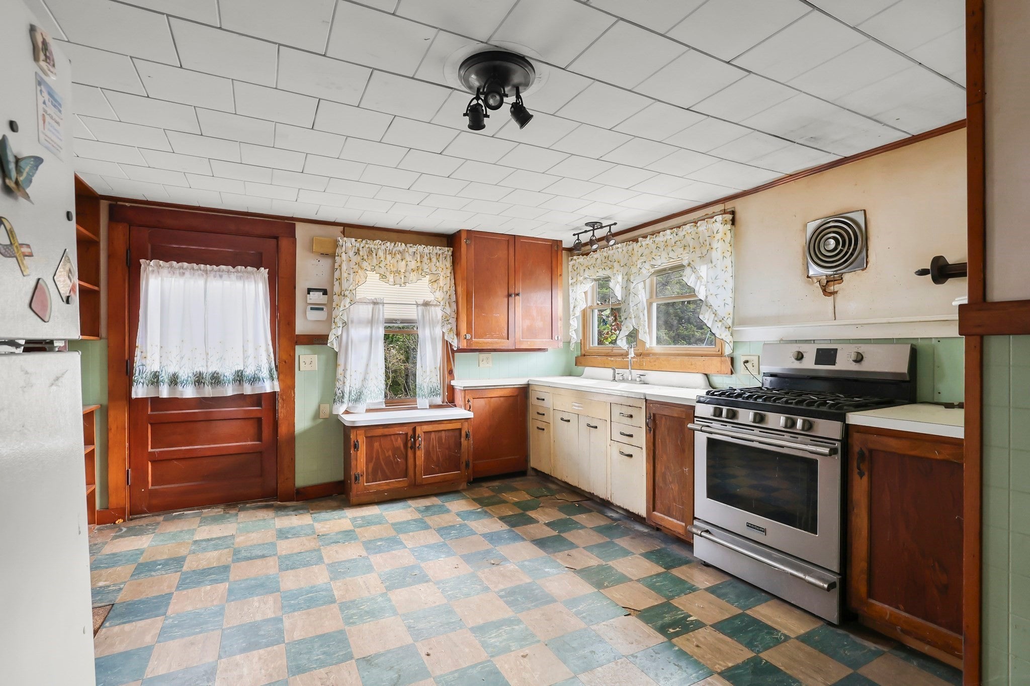 2576 Cranberry Hwy, Wareham, MA, 2576 Cranberry Hwy, Wareham, MA Photo #11