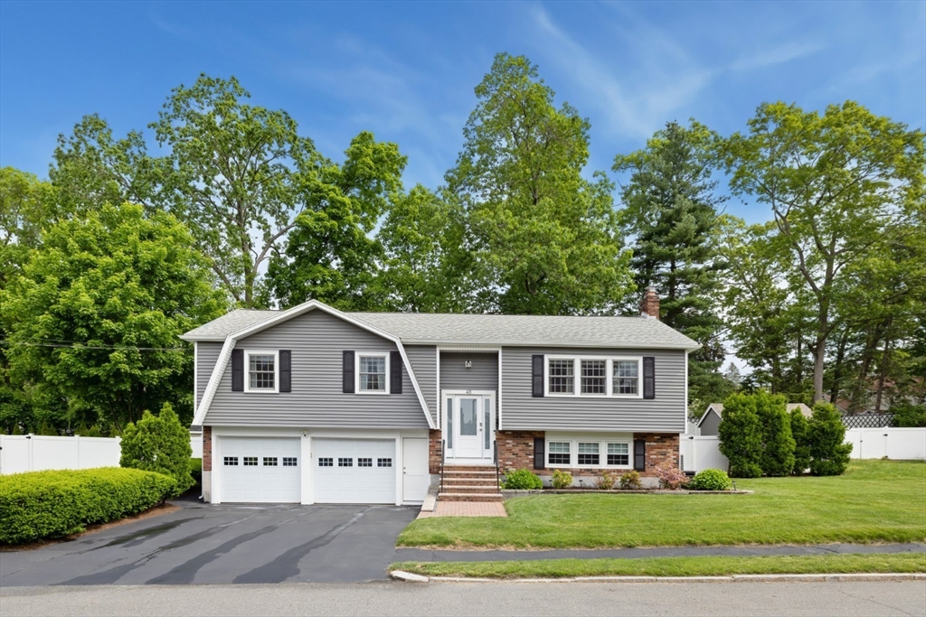 48 W Park Dr