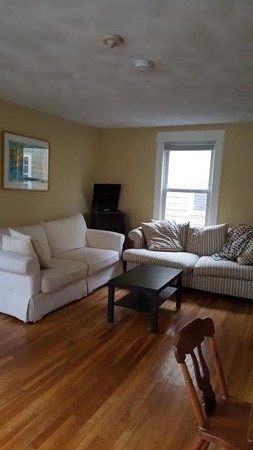 Cambridge, Massachusetts 02139, United States, 4 Bedrooms Bedrooms, ,3 BathroomsBathrooms,Residential,Active,158692