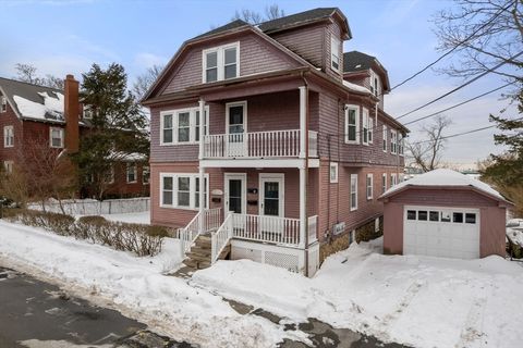 Photo of 25-27 Lafayette St #2, Fairhaven, MA 02719 (MLS # 73476735)