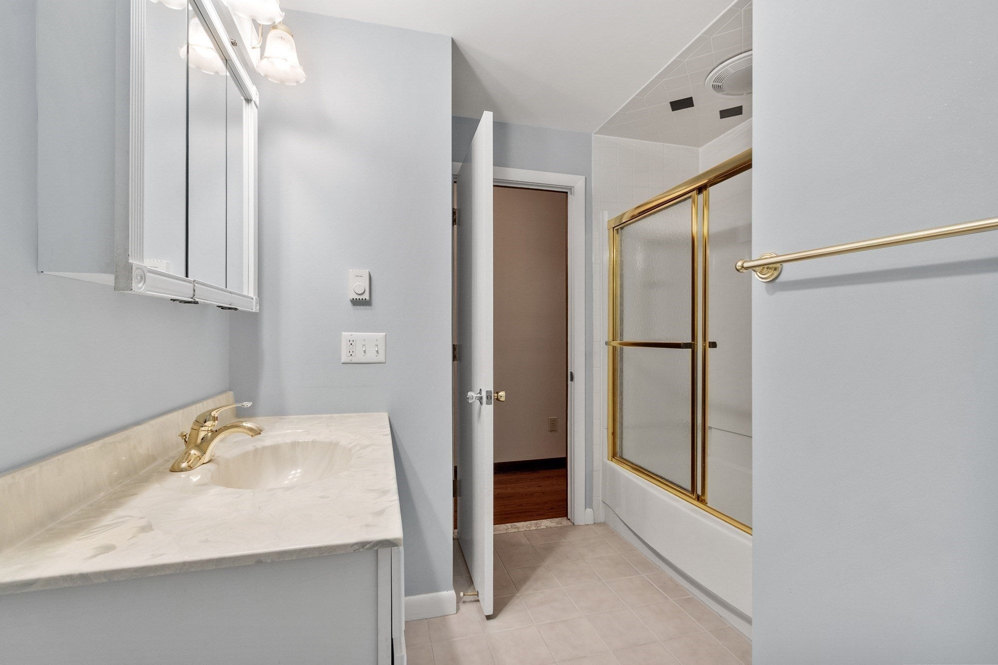 40 Wilder Ln, Leominster, MA Photo #22