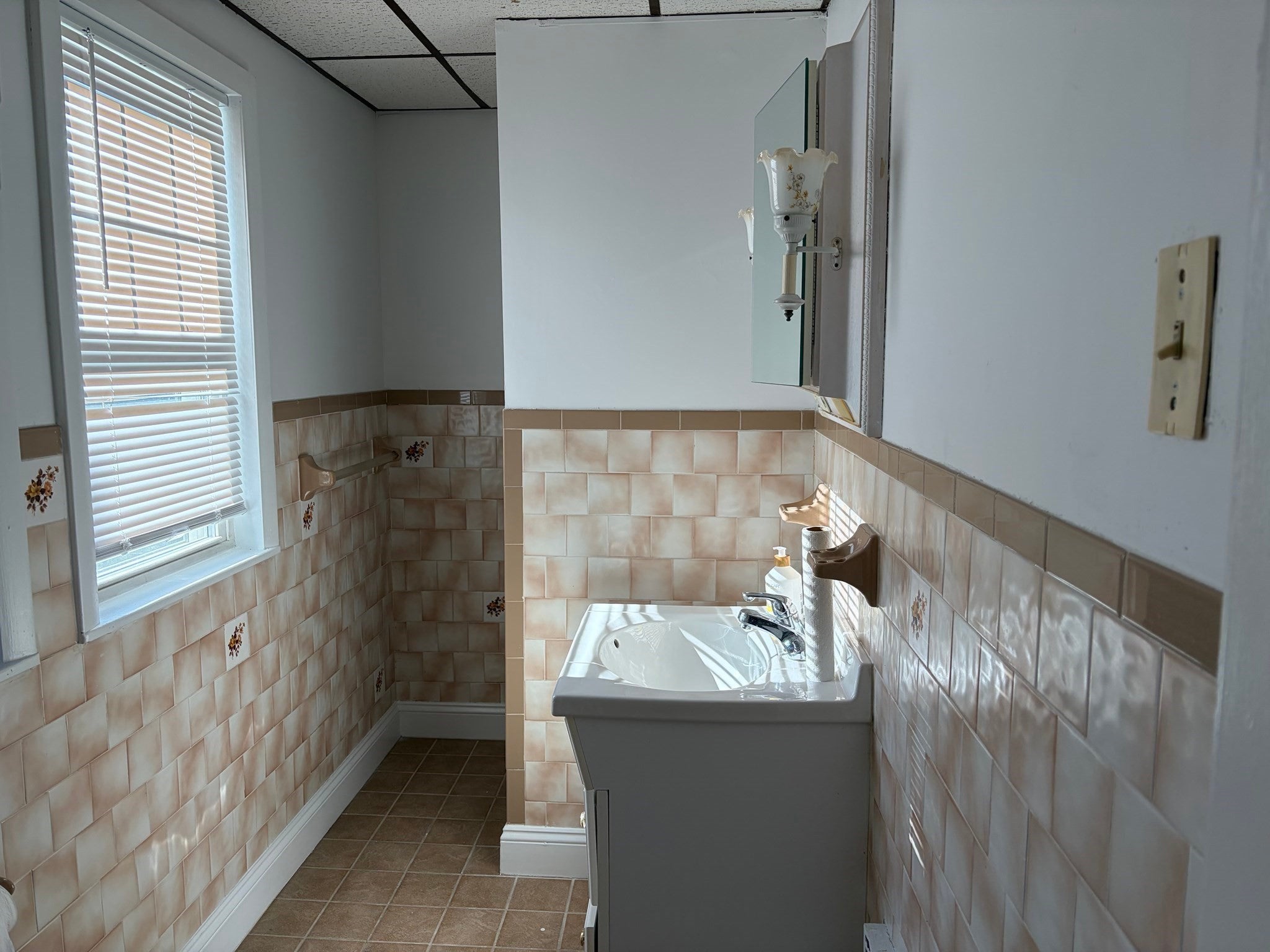 53 Ellington Rd, Quincy, MA Photo #12